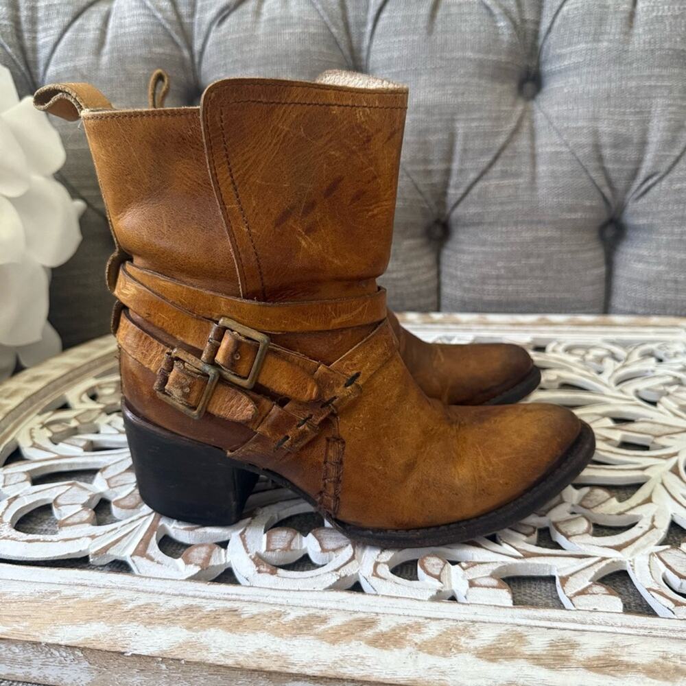 Freebird by Steven Saint Brown Leather Ankle Boots Women’s 6